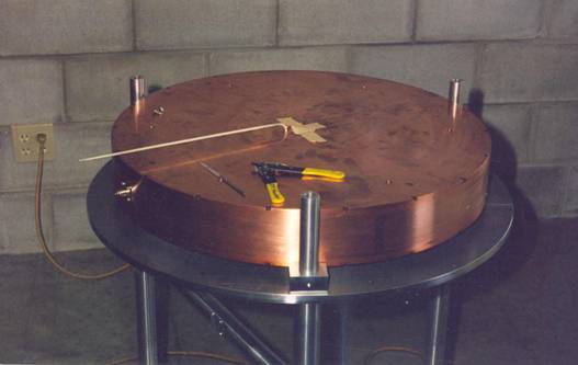 E-field probe assembly
