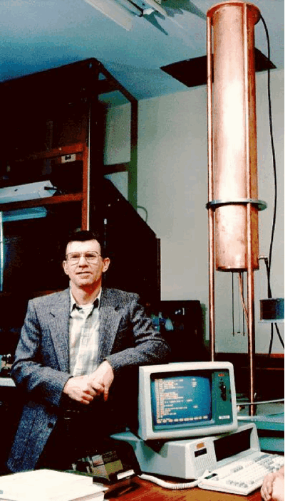 quarter-wave coax resonator